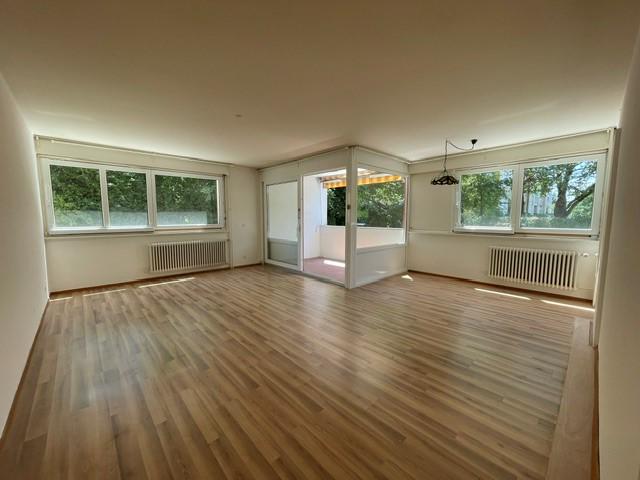 Spacieux appartement de 5 pièces traversant entouré de verdure