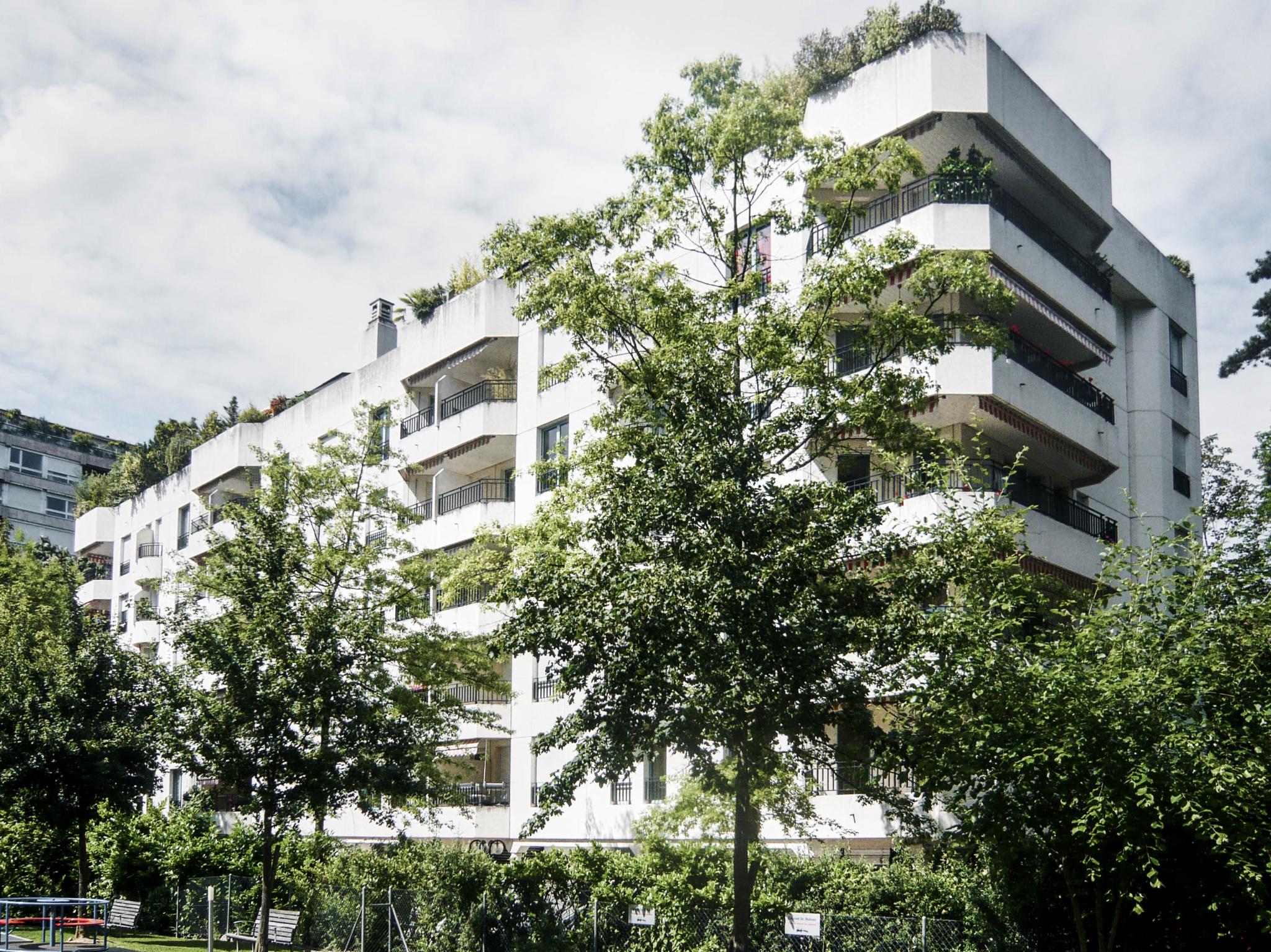 Bel attique ensoleillé avec grande terrasse
